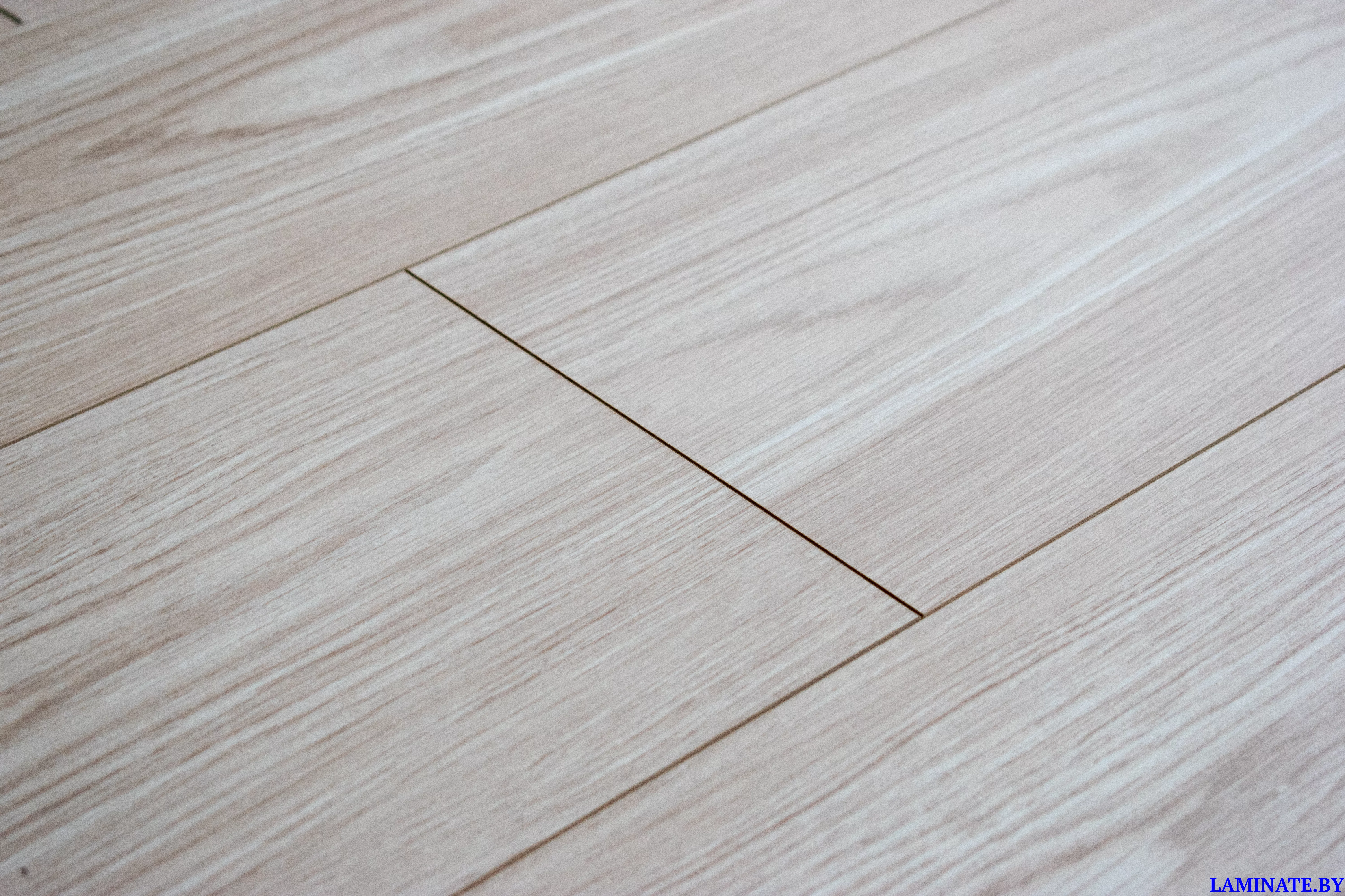 Ламинат Unilin Clix Plus Extra CPE 4066 Дуб селект светло-серый в Минске | Laminate.by
